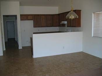 4th image of 809 W Desert Valley Dr