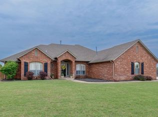 4300 Gemstone Cir, Yukon, OK 73099
