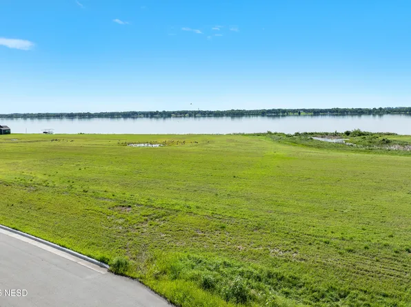 L18 B 18th Ave SW #3, Watertown, SD 57201