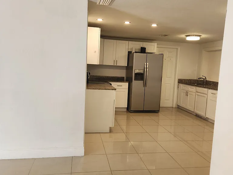 8518 Woodlake Dr #1 — Photo 18