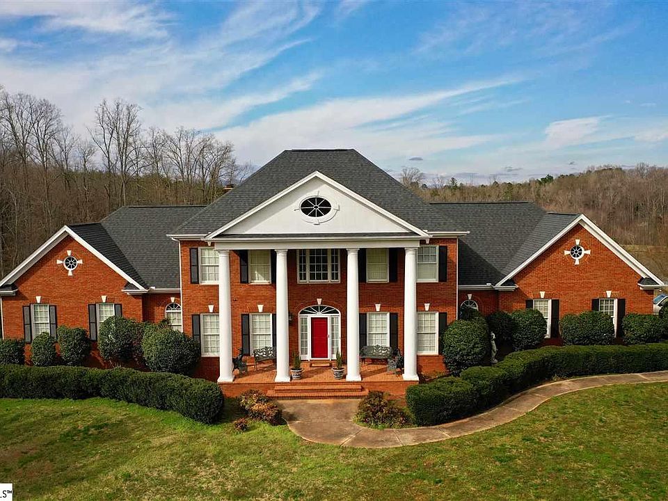 1st image of 130 Beechwood Dr