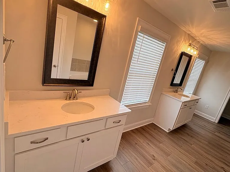 110 Alva Ct — Photo 13