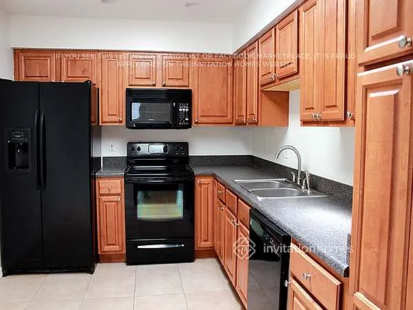 512 Harvard Pl Apopka, FL 32703 — Photo 3