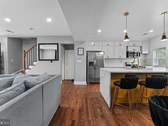 4th image of 1601 Shadyside Rd