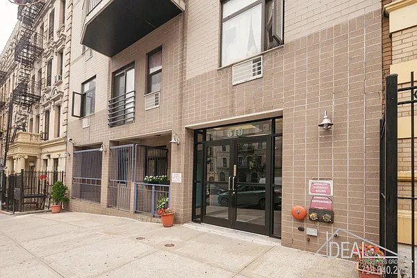 Rented by Ideal Properties Group | media 2