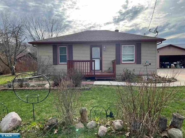 4413 4th Ave E, Hibbing, MN 55746