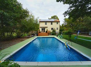 69 Montgomery Dr, Plymouth, MA 02360