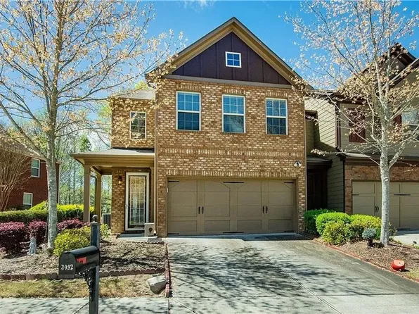 3092 Brockenhurst Dr, Buford, GA 30519
