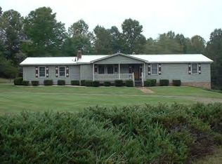 60 Old Mill Rd, Ridgeway, VA 24148