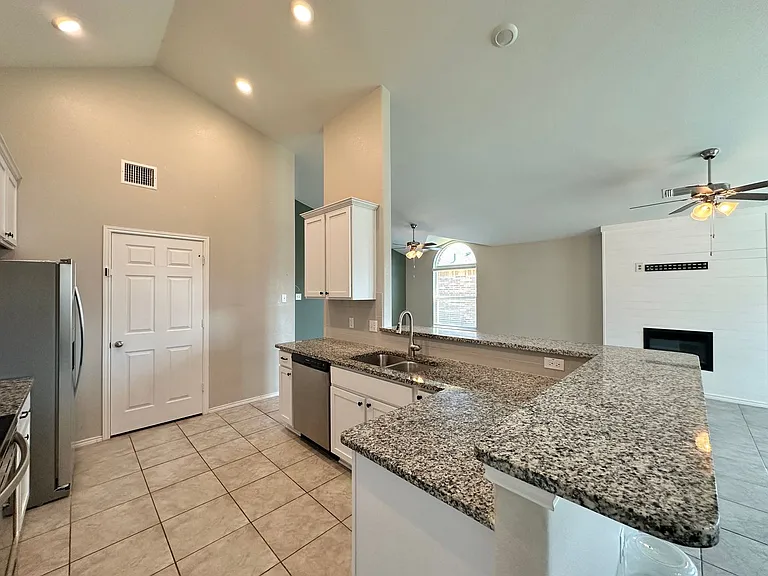 1118 Juneberry Park Dr — Photo 23