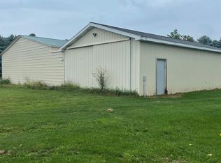 4950 N Meridian Rd, Merrill, MI 48637