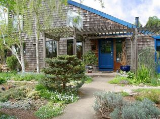 7284 Elphick Rd, Sebastopol, CA 95472