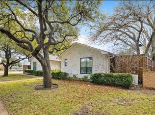 9005 Villa Park Cir, Dallas, TX 75225