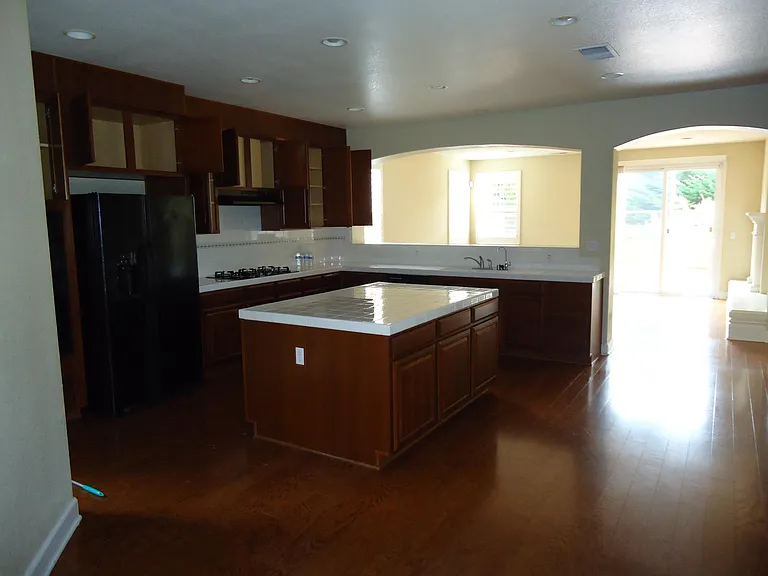 4992 Beach Wood Ct — Photo 18