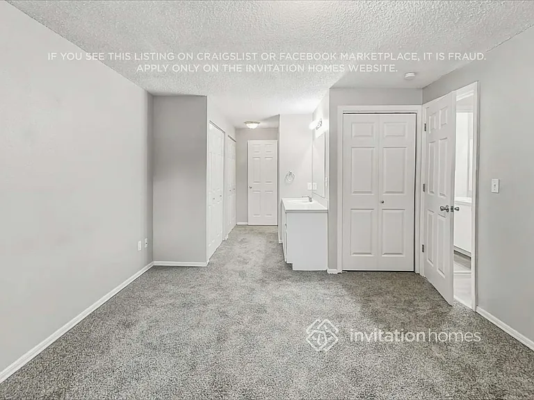 12428 42nd Ave NE — Photo 12