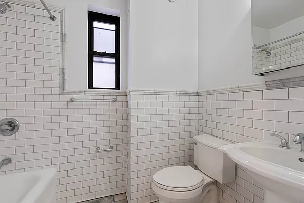 Rented by MNS | media 19