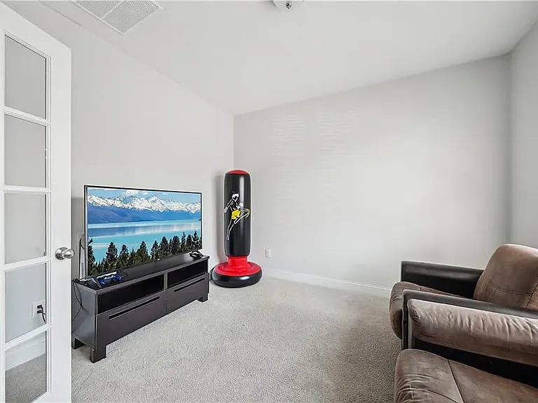7455 Easton Valley Ln — Photo 47