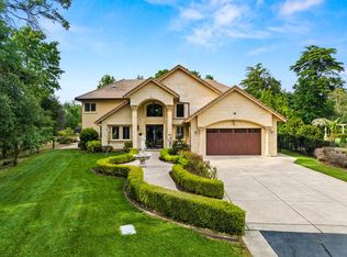 3850 Venice Pl, Carmichael, CA 95608