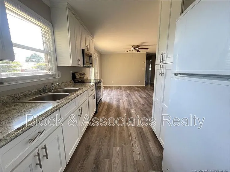 1927 Shiloh Dr — Photo 7