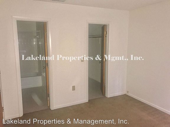 5th image of 724 Angelina Ln APT D