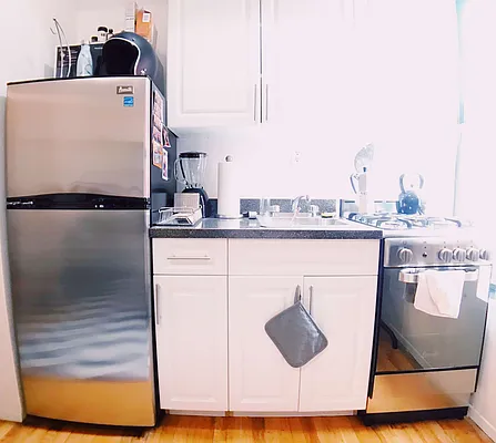 Rented by Bold New York | media 7