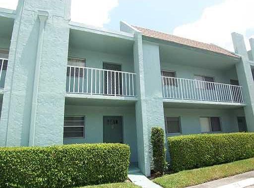 1st image of 2820 SW 22nd Ave #2080