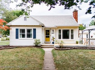 1401 Pershing Dr, Lansing, MI 48910