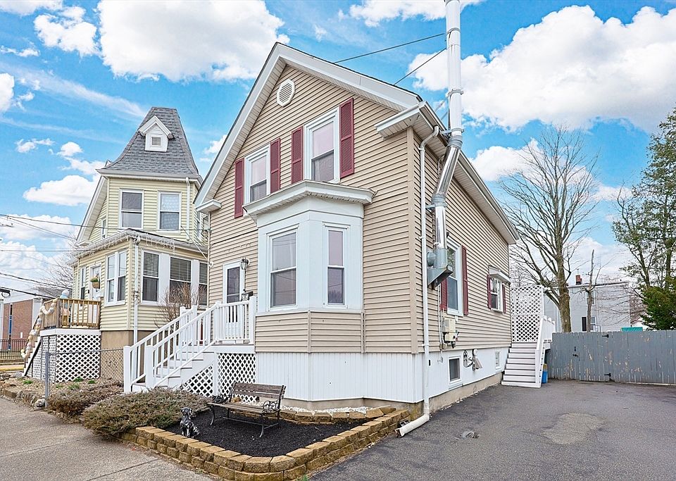 1st image of 4 Webster St