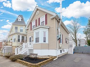4 Webster St, Lynn, MA 01902