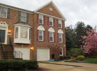 43403 Livery Sq, Ashburn, VA 20147