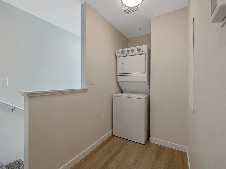1363 W Grangeville Blvd — Photo 58