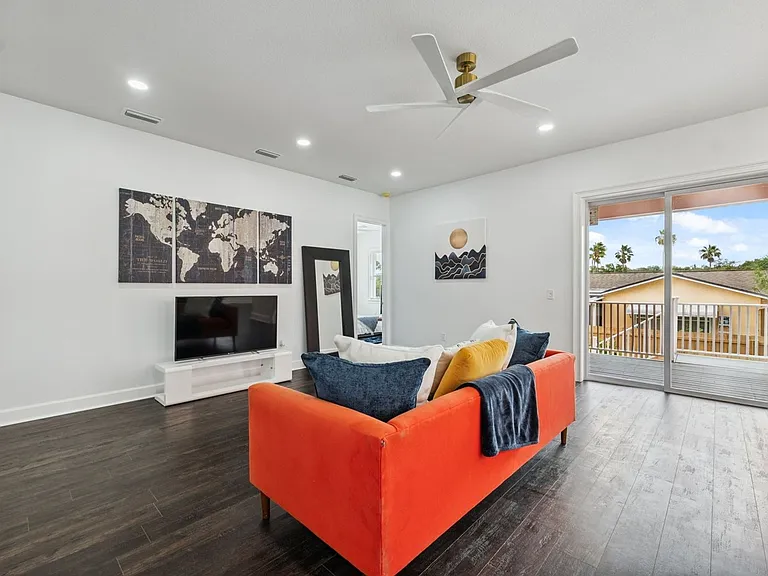 8605 Inwood Dr — Photo 13
