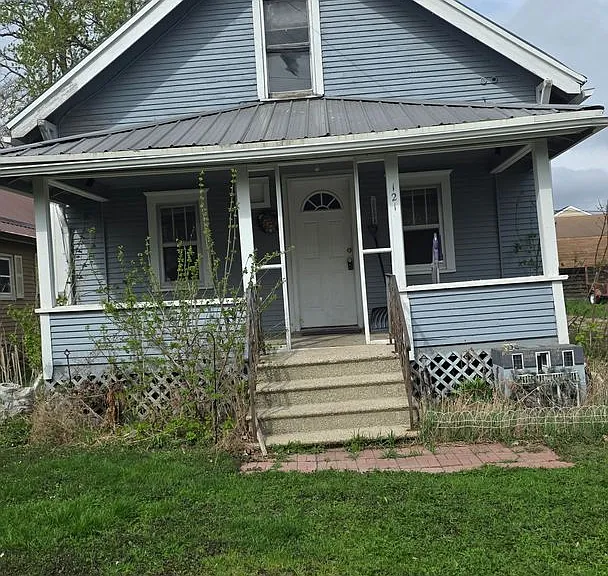 121 Clinton St — Photo 1