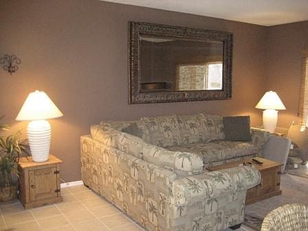1st image of 670 Vista Lago Cir N