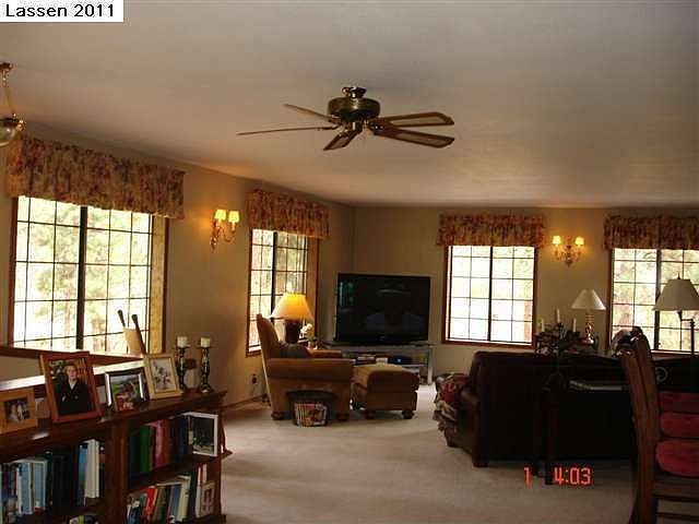 2nd image of 470-250 Circle Dr