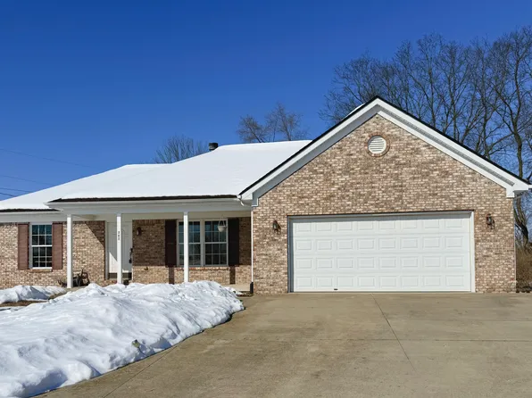 630 Liberty Cir, Edinburgh, IN 46124