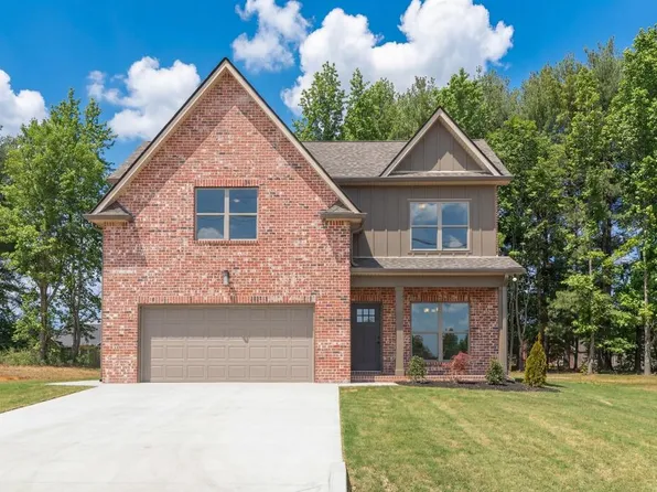 347 Estates Dr, Smithville, TN 37166