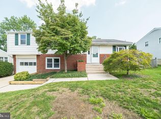 140 Warwick Dr, Lutherville Timonium, MD 21093