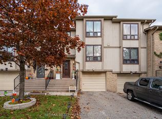 59 Guildford Cres, Brampton, ON L6S 3K2