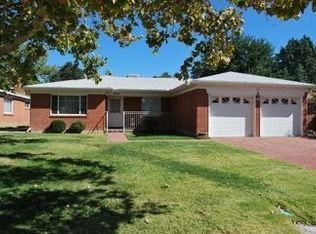 2724 Rhode Island St NE, Albuquerque, NM 87110