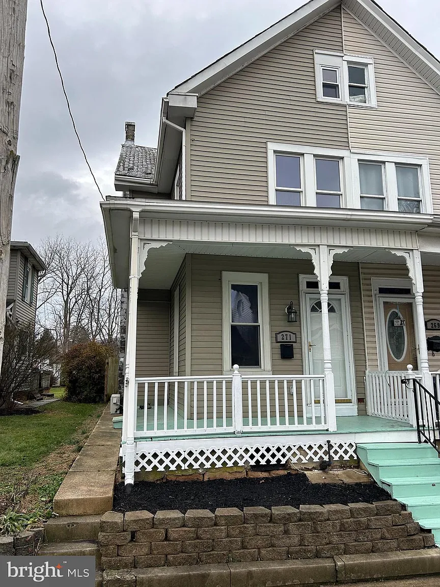 271 Church Ave photo 1