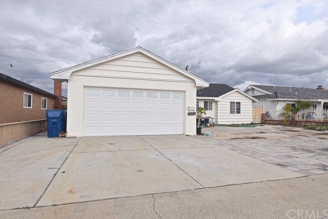 1st image of 8321 Miami Cir