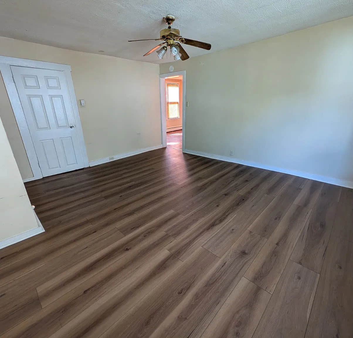 3 bed, $1,625 — Photo 1