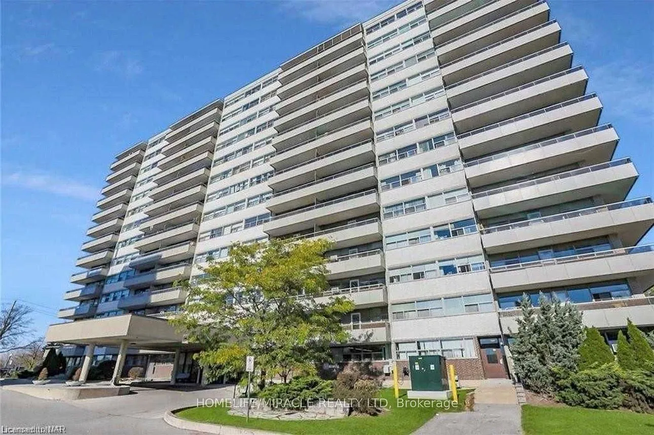 2 bed, $1,999 — Photo 1