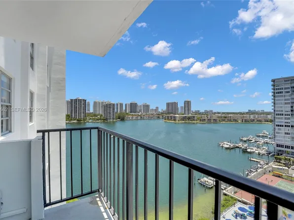 2780 NE 183rd St, Aventura, FL