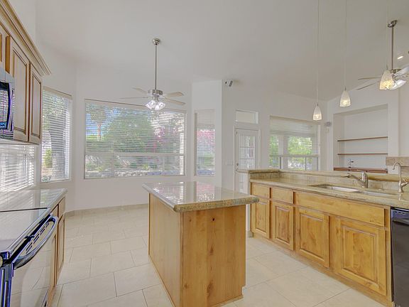 5th image of 6114 E Kelton Ln