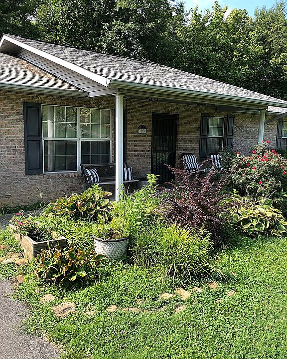 1st image of 390 Eldorado Cir