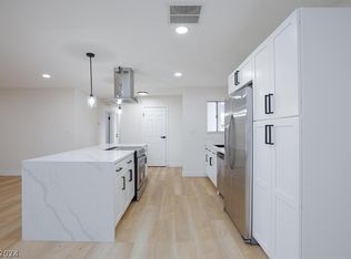 4060 Springhill Ave, Las Vegas, NV 89121