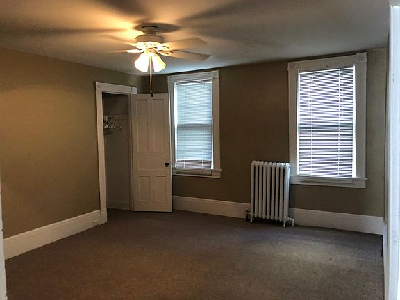 5th image of 486 Linwood Ave Floor 1