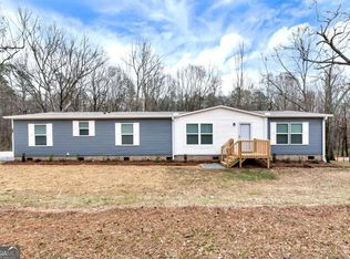 888 Hickory Flat Rd, Gillsville, GA 30567